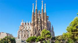 LA SAGRADA FAMILIA